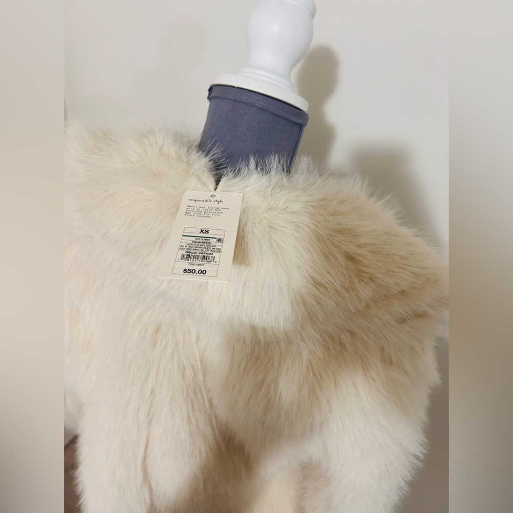 A New Day Cream Teddy Jacket - Picture 7 of 8